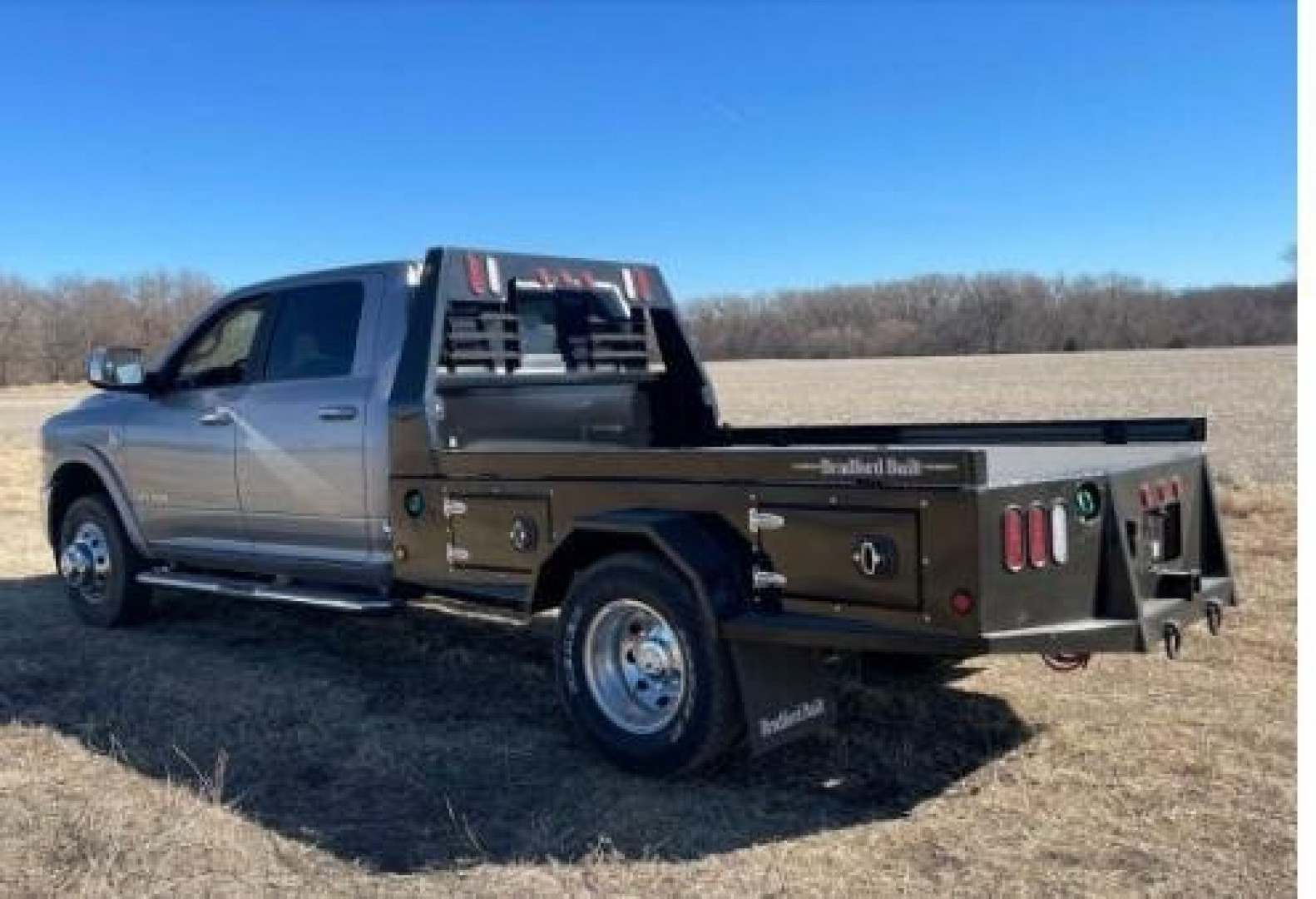 New 2024 Bradford Built STEEL STEP SIDE 96/114/34/ 60CA Truck Bed