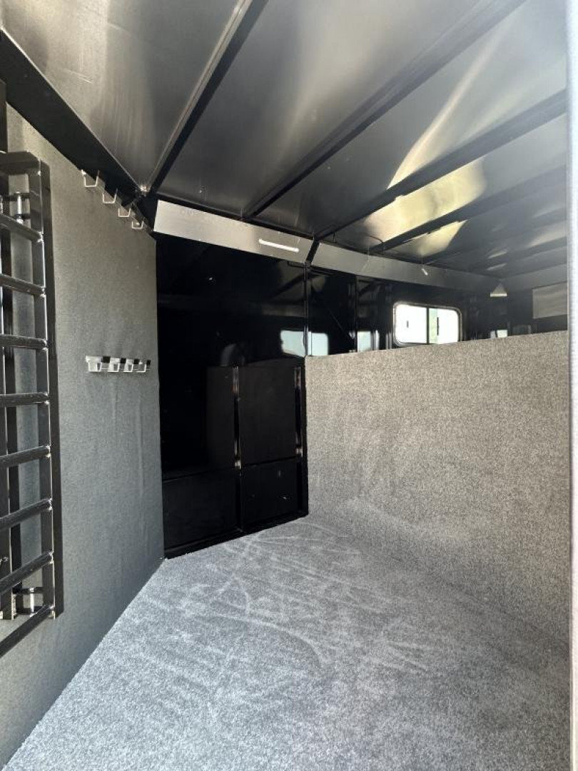 New 2024 Trails West 17' Santa Fe Slant Tack Stock / Stock Combo Trailer