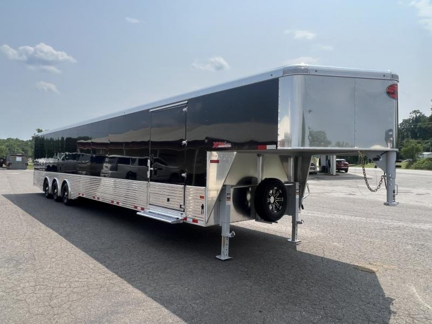 New 2024 Sundowner Trailers XTRA Series Transporter Gooseneck Car / Racing Trailer