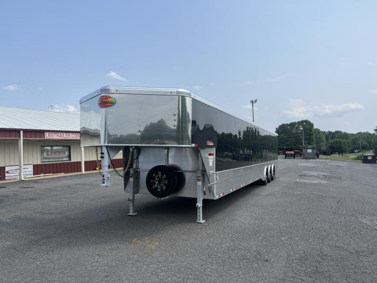 New 2024 Sundowner Trailers XTRA Series Transporter Gooseneck Car / Racing Trailer