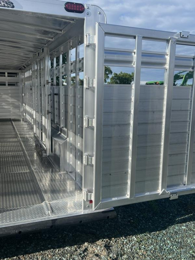 New 2024 Elite Trailers 32' GN Stock Trailers Stock / Stock Combo Trailer