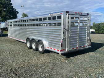 New 2024 Elite Trailers 32' GN Stock Trailers Stock / Stock Combo Trailer