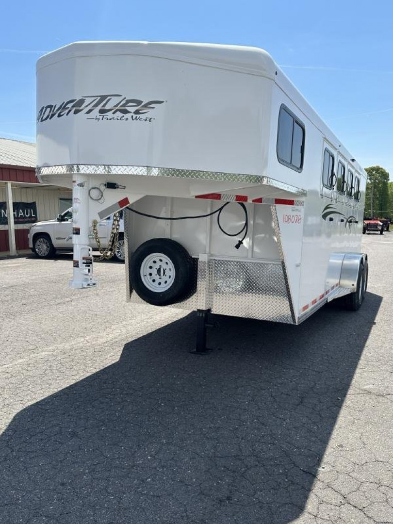 New 2023 Trails West GN-4H Adventure MX Horse Trailer