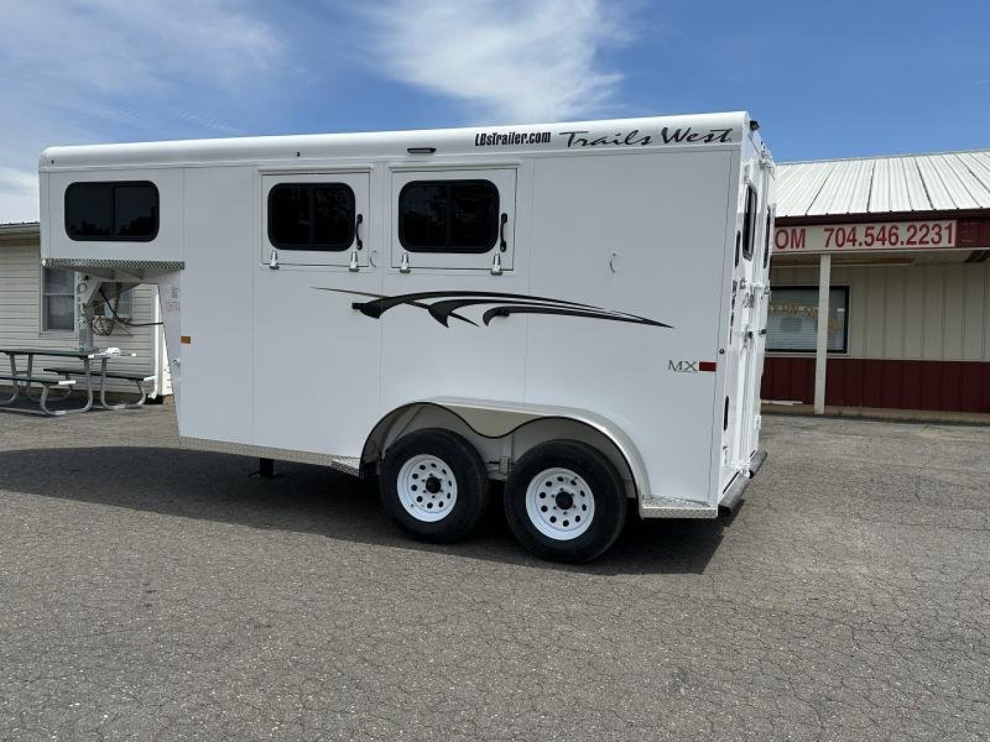 New 2023 Trails West GN-2H Adventure MX Horse Trailer