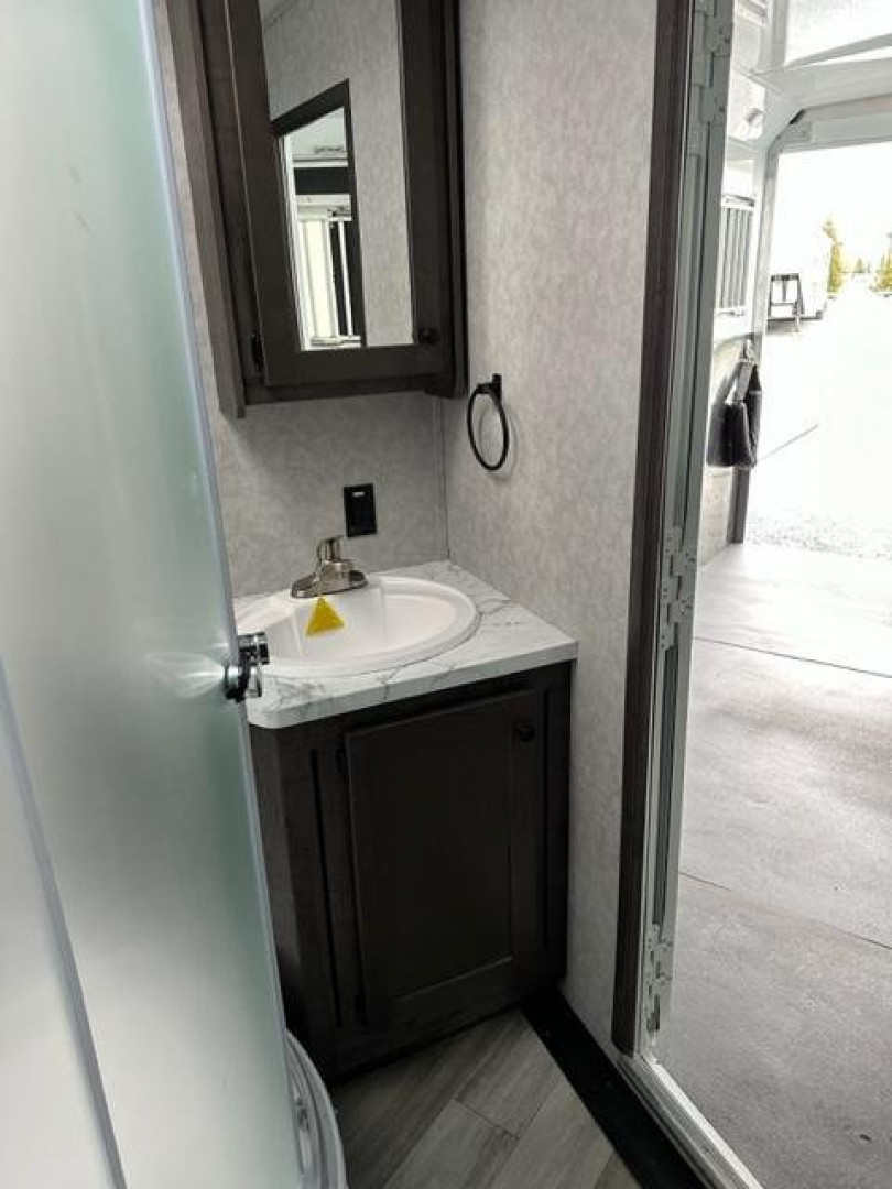 New 2023 Bison Trailers SV8313 SLIDE OUT LQ Horse Trailer