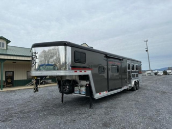 New 2023 Bison Trailers SV8313 SLIDE OUT LQ Horse Trailer