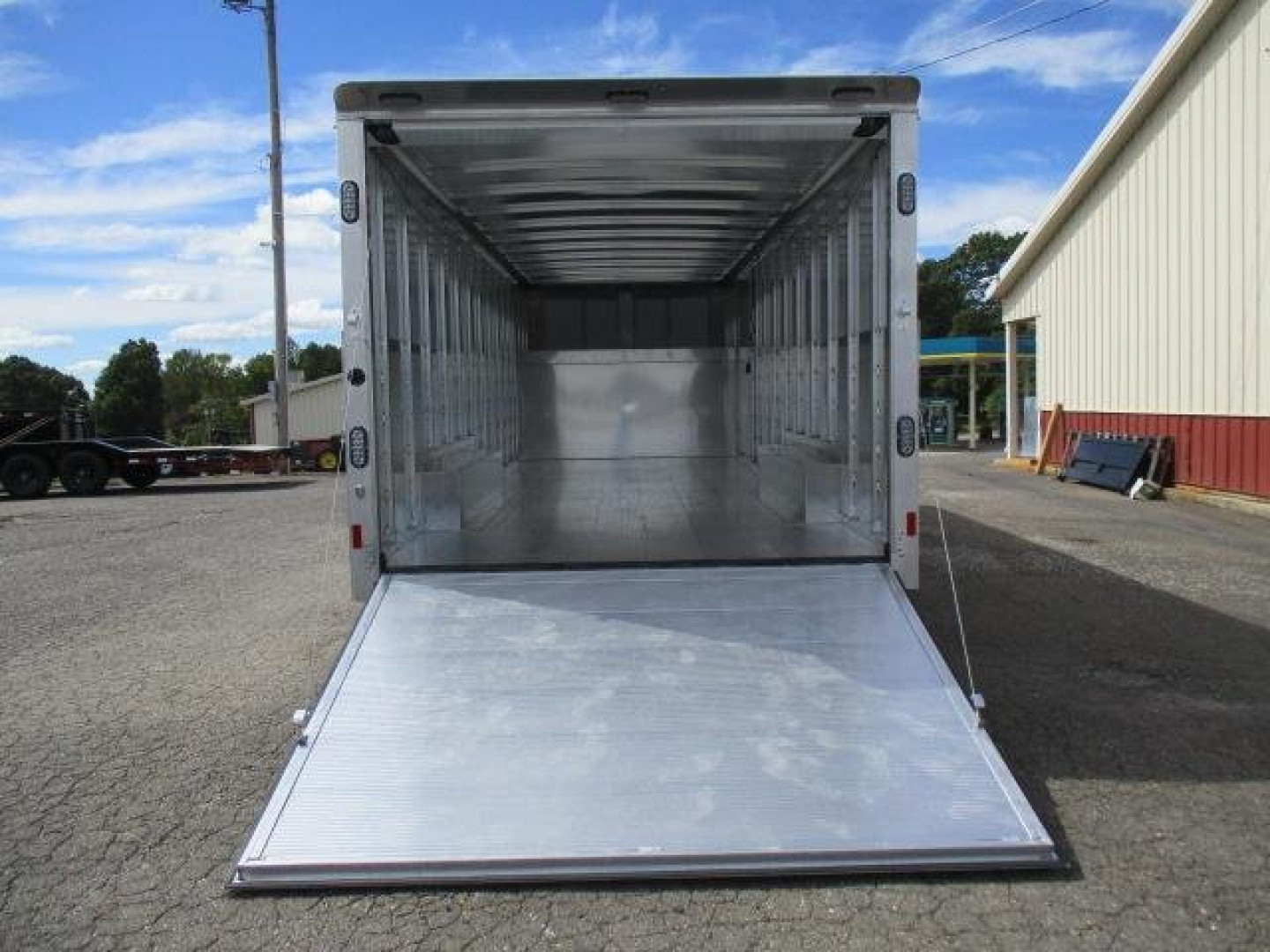 New 2023 Sundowner Trailers 24' Cargo / Enclosed Trailer