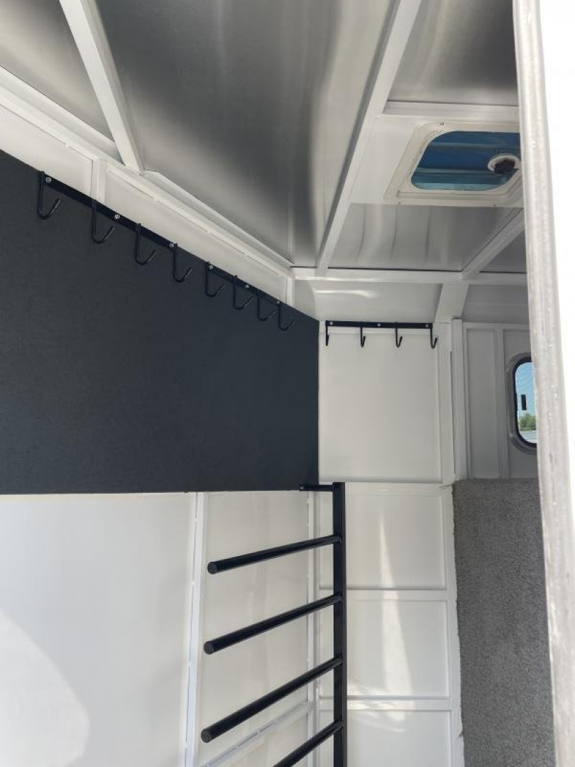 New 2023 Trails West 4H Adventure MX GN Horse Trailer