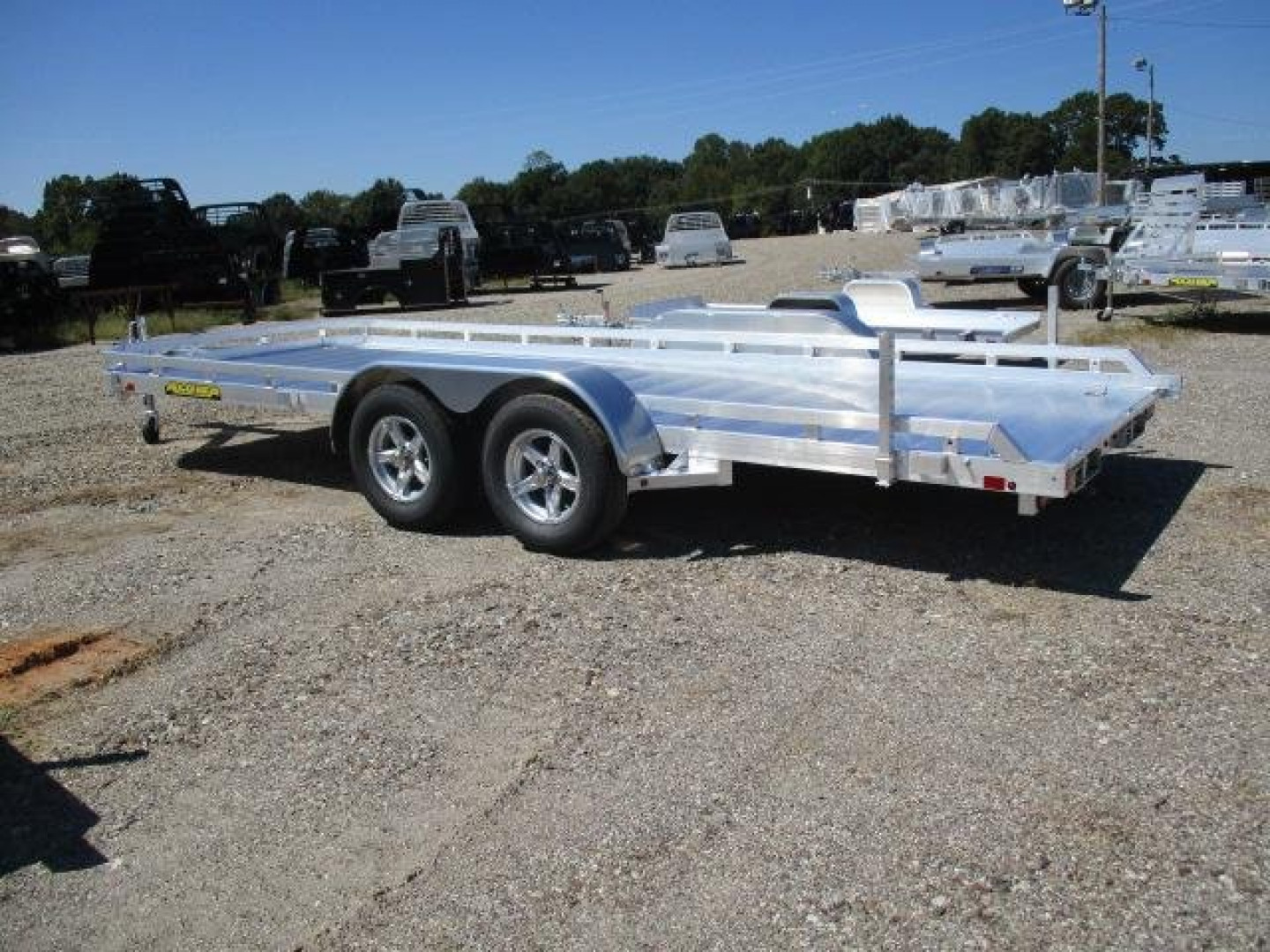 2023 Aluma 7818TA