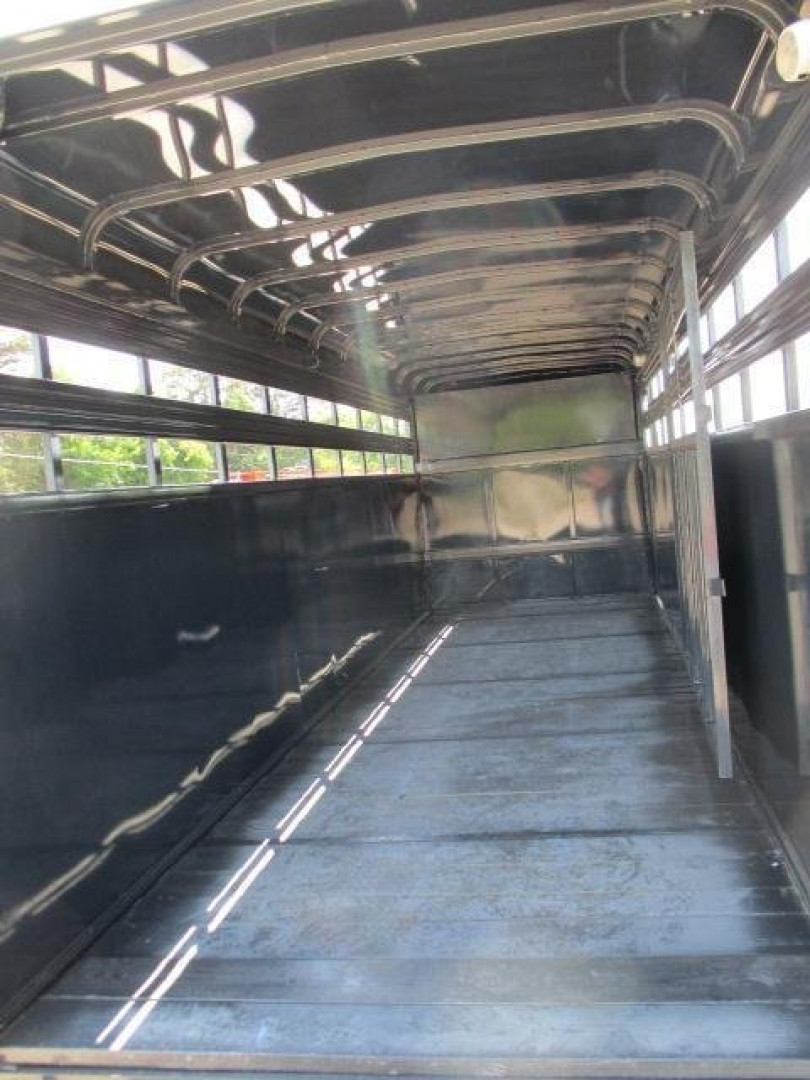 New 2023 Bee 6 x 20 GN Stock Stock / Stock Combo Trailer