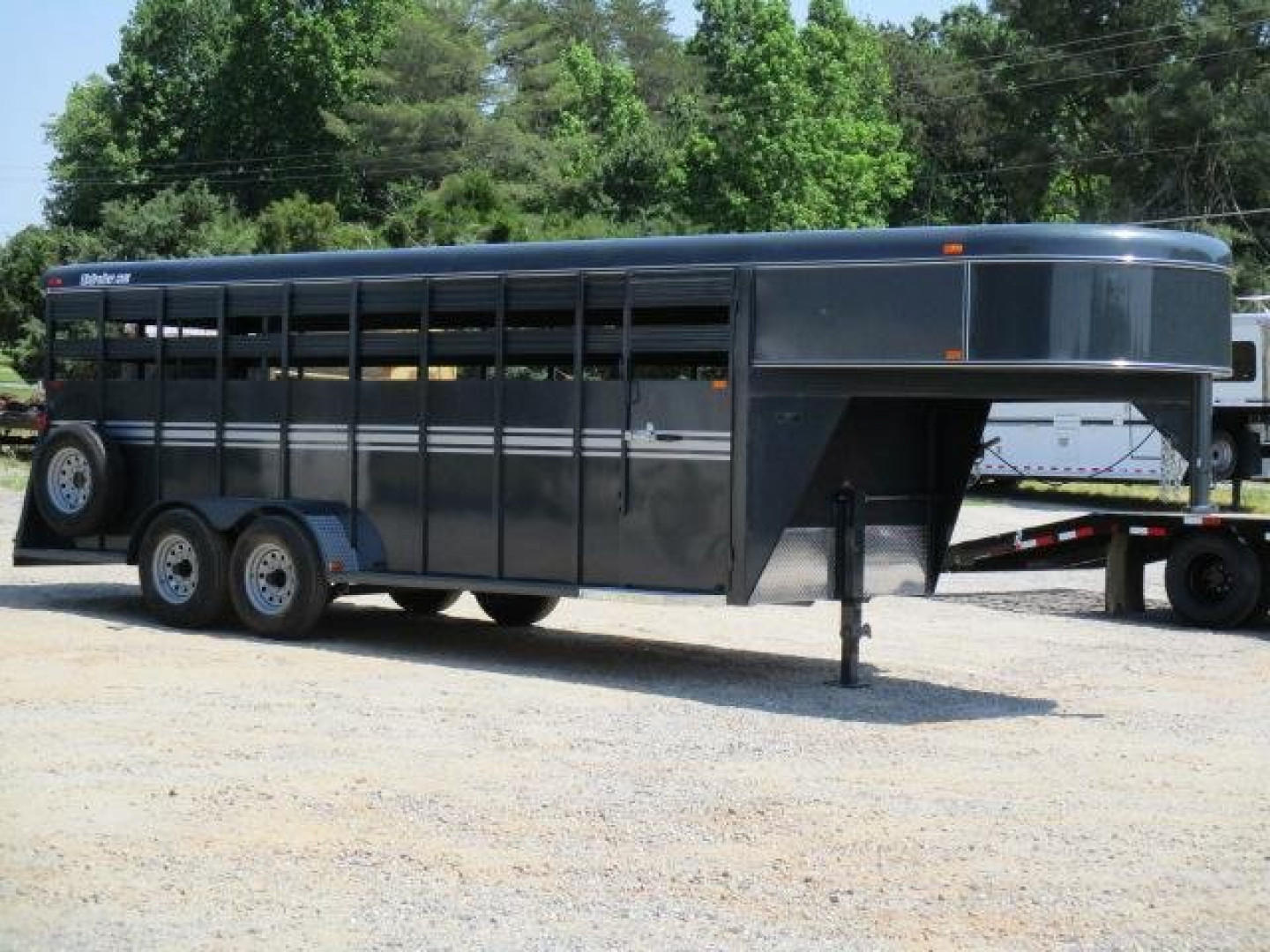 New 2023 Bee 6 x 20 GN Stock Stock / Stock Combo Trailer