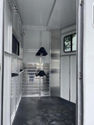 New 2023 Sundowner Trailers Charter TRSE 2H BP Horse Trailer