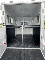 New 2023 Sundowner Trailers Charter TRSE 2H BP Horse Trailer