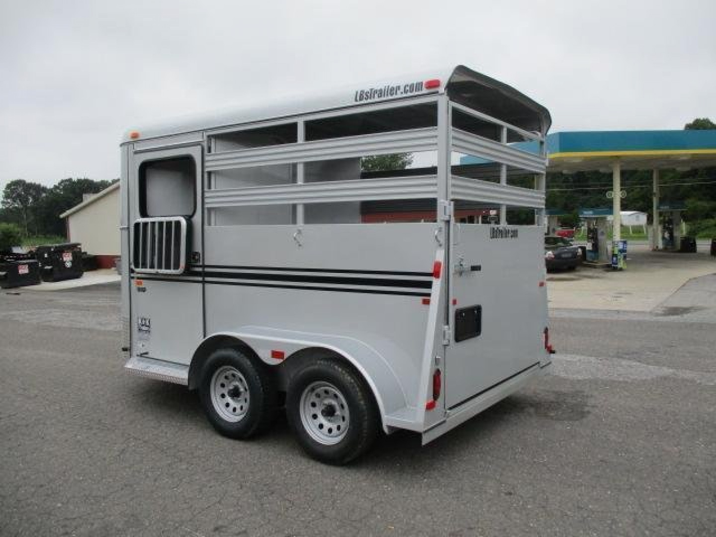 New 2023 Bee 2H SL Durango Horse Trailer