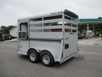 New 2023 Bee 2H SL Durango Horse Trailer