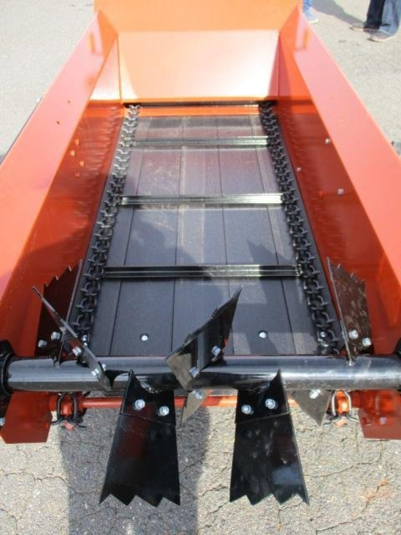 New 2022 Pequea 25G Manure Spreader Farm / Ranch