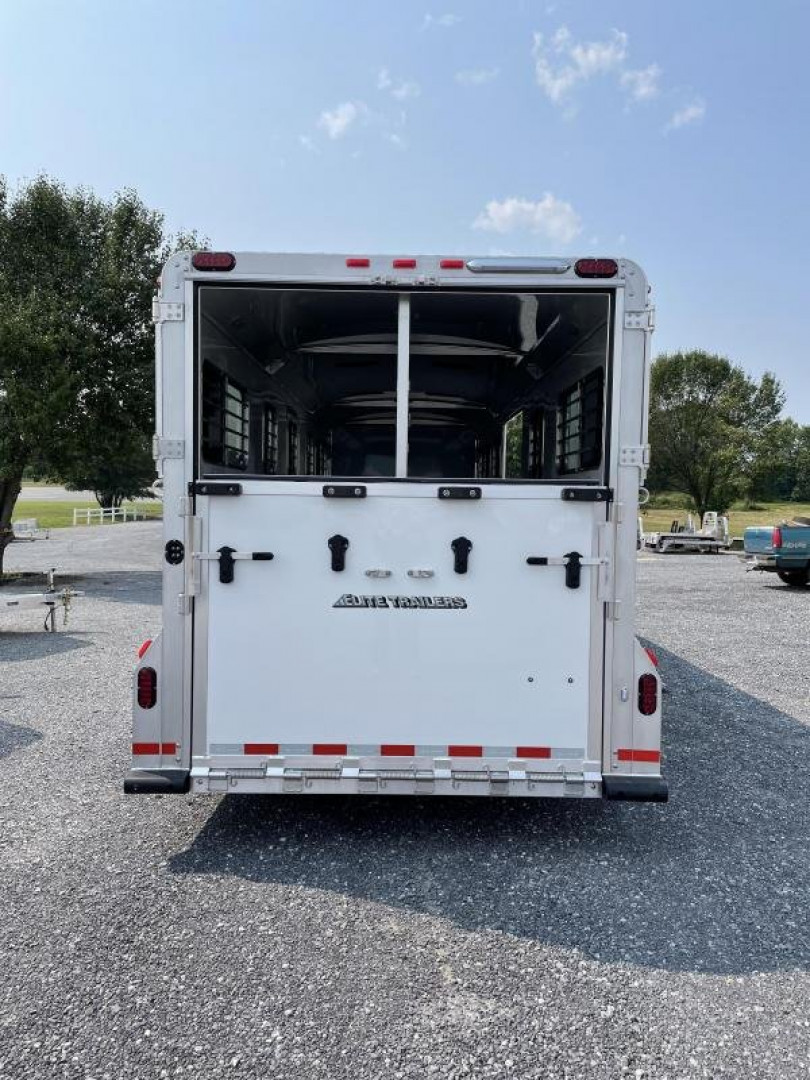 New 2022 ELITE TRAILERS 4H HD-HD Horse Trailer