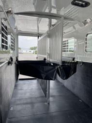 New 2022 ELITE TRAILERS 4H HD-HD Horse Trailer