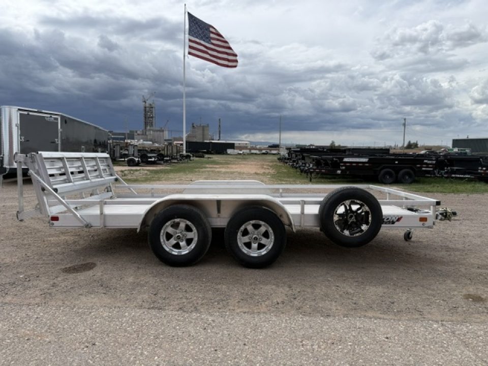2025 Triton photo 5