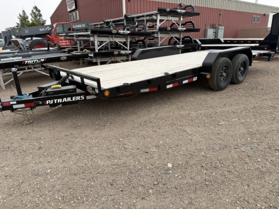 New 2025 PJ Trailers TH (20') Tilt Trailer 10k- Car Hauler