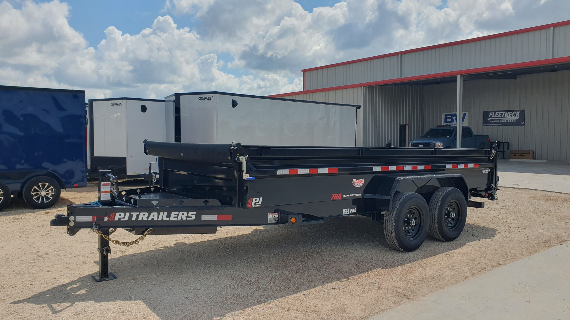 New 2025 PJ 83"x16' BP Tandem Axle Low Pro Dump w/ 24" Sides – DL