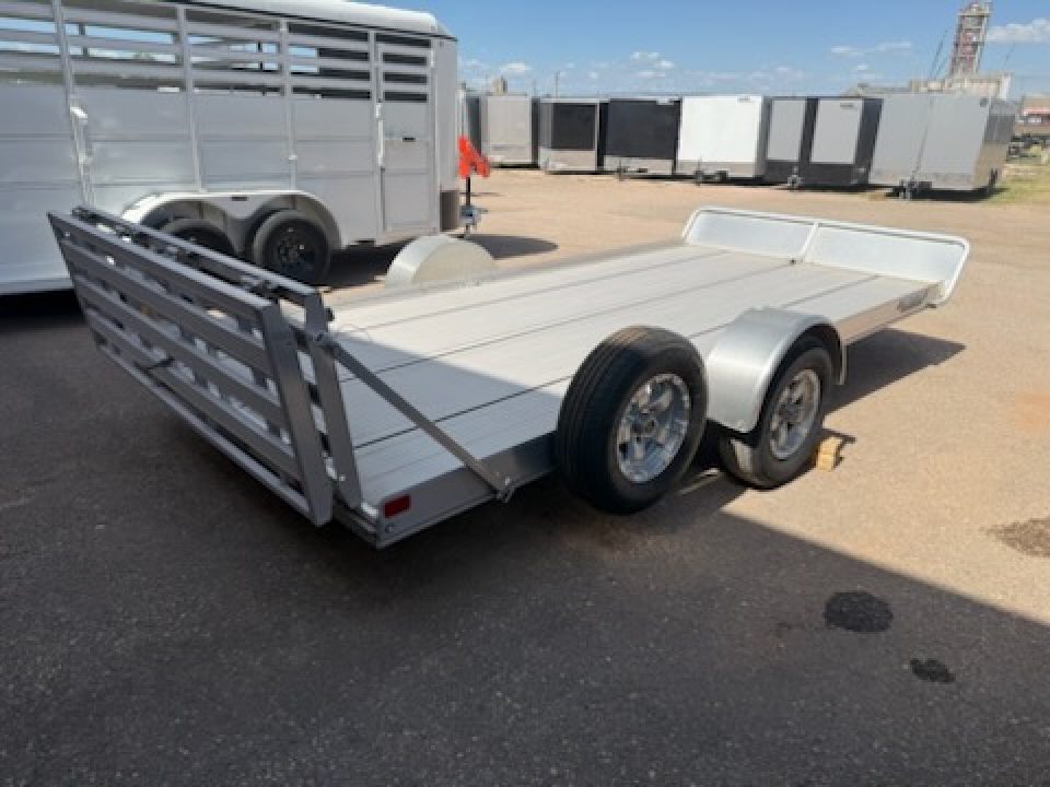2025 Triton photo 2