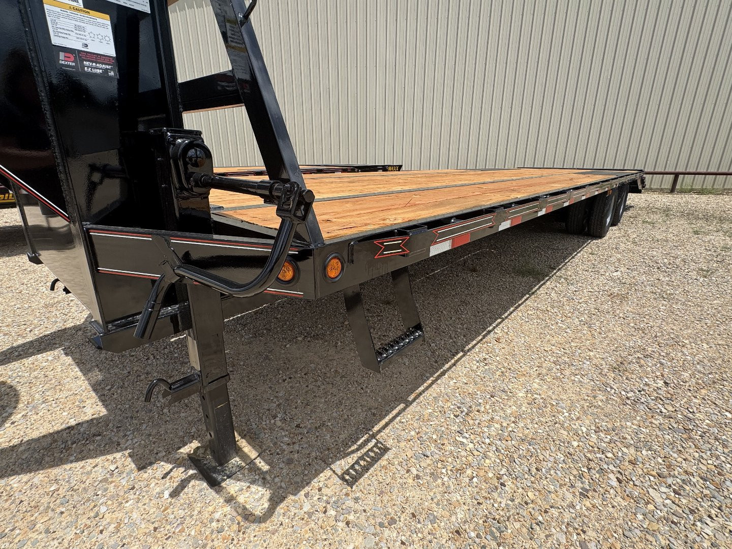 New 2025 Diamond T 102 in x 32 ft Dual Tandem Flatbed Trailer GVWR 24k ...