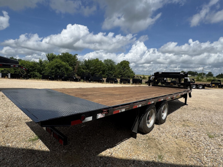 New 2025 Diamond T 102 in x 24 ft Single Wheel Flatdeck Tilt, GVWR 17.5k, 215/17.5 Tires Wheels Full Power TIlt Trailer