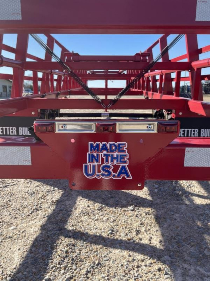 New 2025 Better Built Gooseneck 10 Bale Double Dump Hay Trailer 30 ft. GVWR 16800