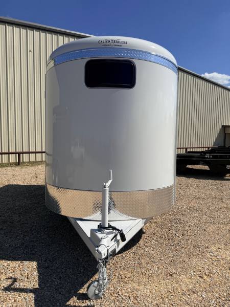 New 2026 Calico Trailers Bumper Pull 2 Horse Slant GVWR 7k 3500# Axles Stock / Stock Combo Trailer Stock / Stock Combo Trailer
