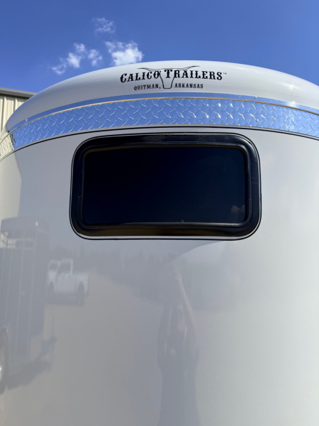 New 2026 Calico Trailers Bumper Pull 2 Horse Slant GVWR 7k 3500# Axles Stock / Stock Combo Trailer Stock / Stock Combo Trailer