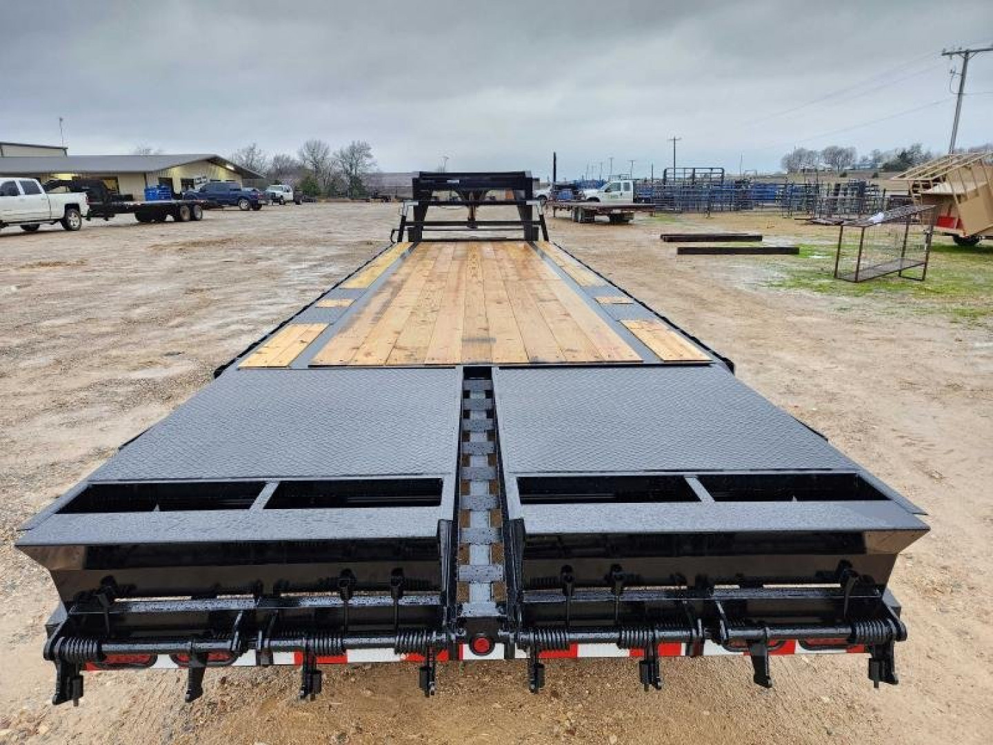 New 2025 Diamond T Trailer 102 in x 25 ft. Single Wheel Flat Deck ...