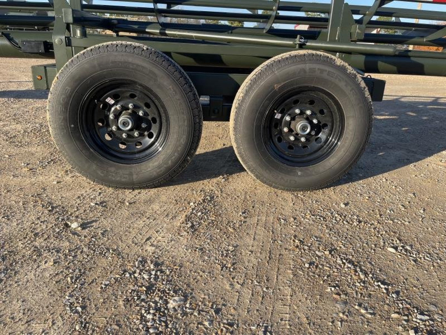 New Tuff Livestock 32' Cradle Dump Hay Trailer