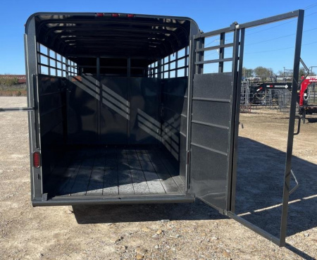 New 2024 Calico Trailers 6 ft 6 in x 6 ft x 20 ft. Gooseneck Swing Slide Rear Stock / Stock Combo Trailer