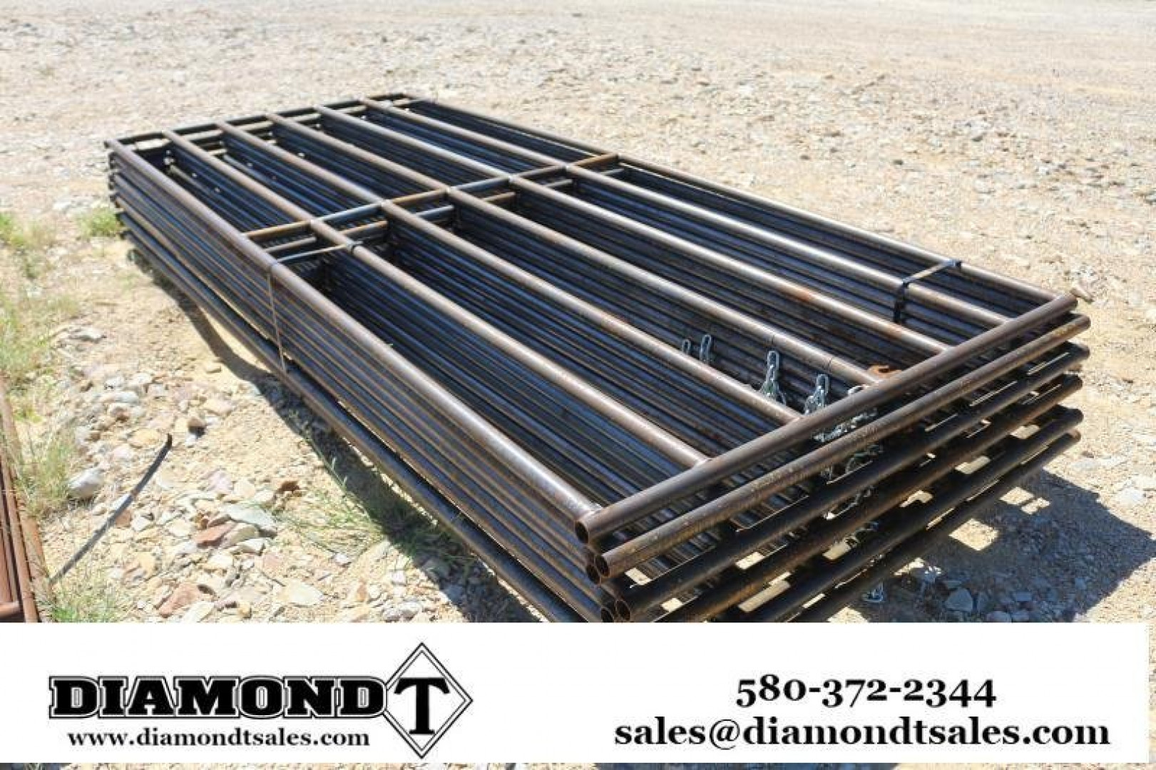 New Tuff Livestock Gate 8' 6-Rail, 50" Tall Farm / Ranch