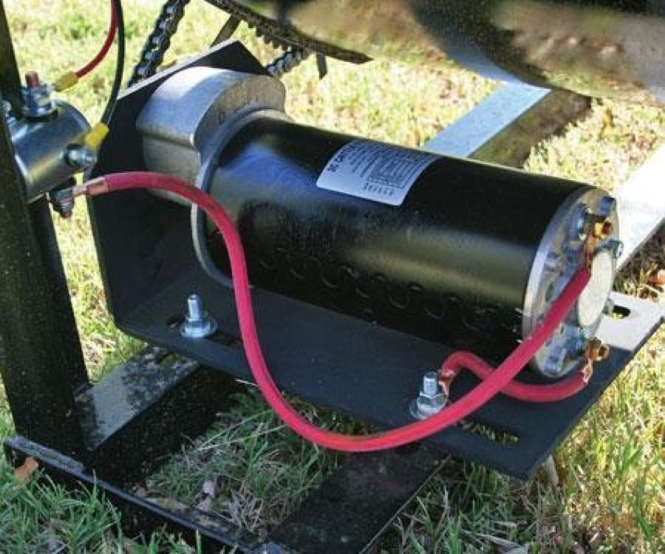 New 3C Feeders 2000# Tall Feedbox Farm / Ranch