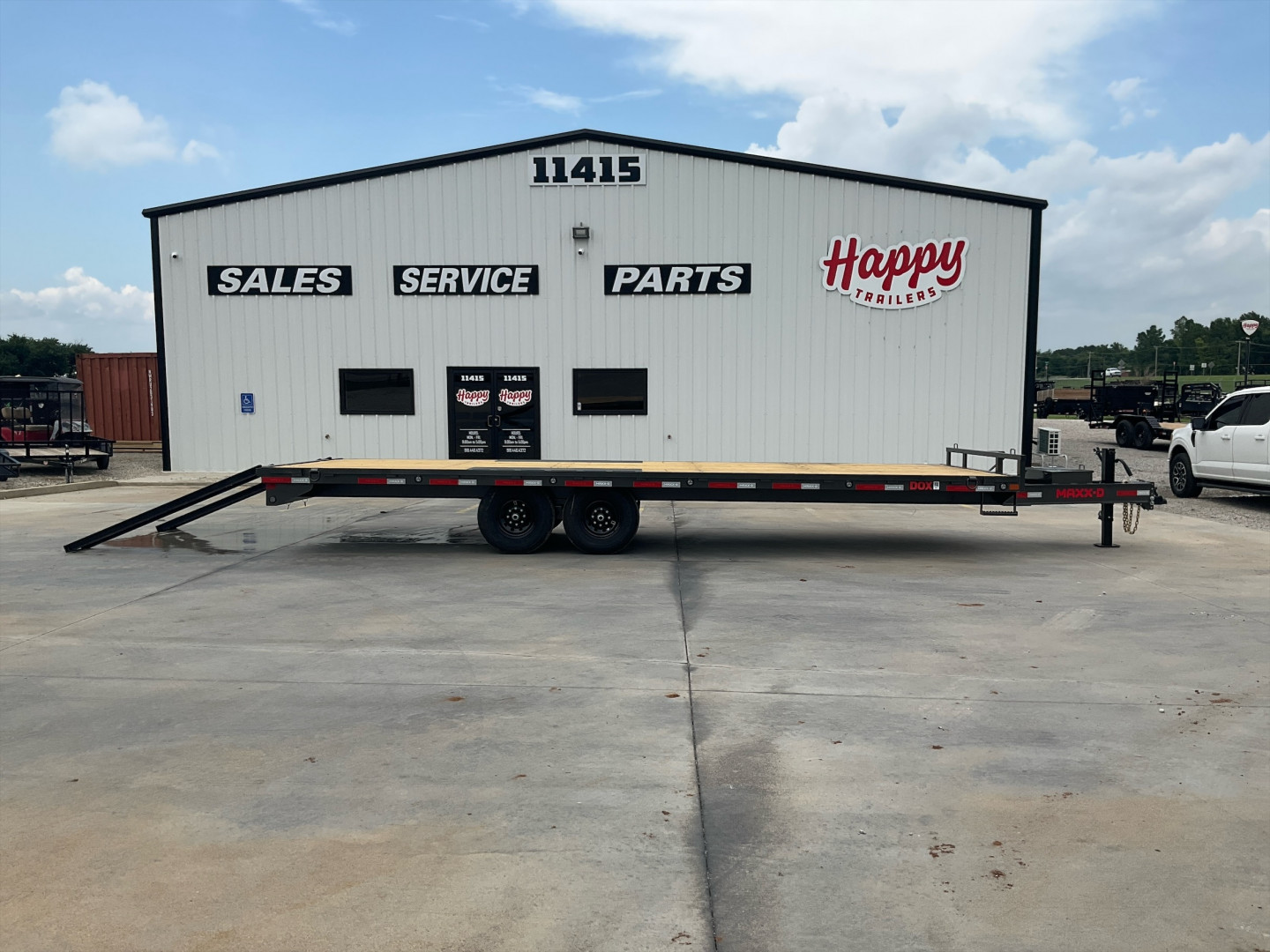 New 2026 MAXX-D 102”x24’ BP Deckover Flatbed – DOX