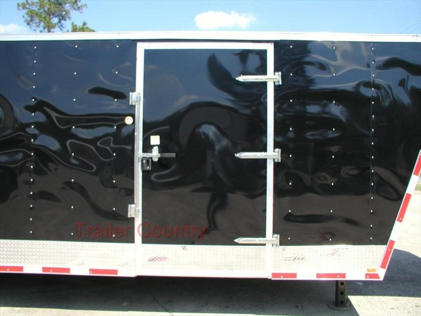 New 2026 Brand New Model 8.5x30 + 8' RISER Tri Axle, Enclosed Gooseneck Cargo Trailer