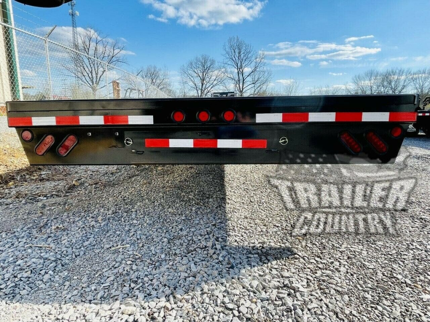 New NEW 8.5 ' x 40' Heavy Duty 10Ton Heavy Equipment Hauler Straight Deck Deckover Trlr