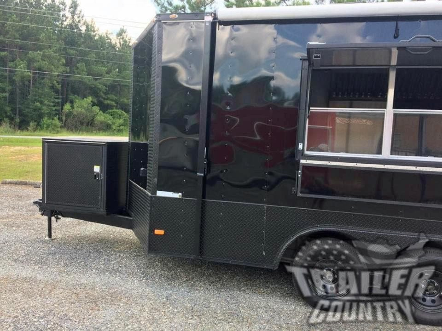 New 2026 NEW 8.5 x 12 Tandem Axle, Enclosed Trlr. Perfect for Tail Gating, Bar-B-Q Competitions