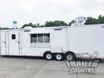 New NEW 8.5 X 32' V-nosed Enclosed FULLY LOADED MOBILE KITCHEN CONCESSION