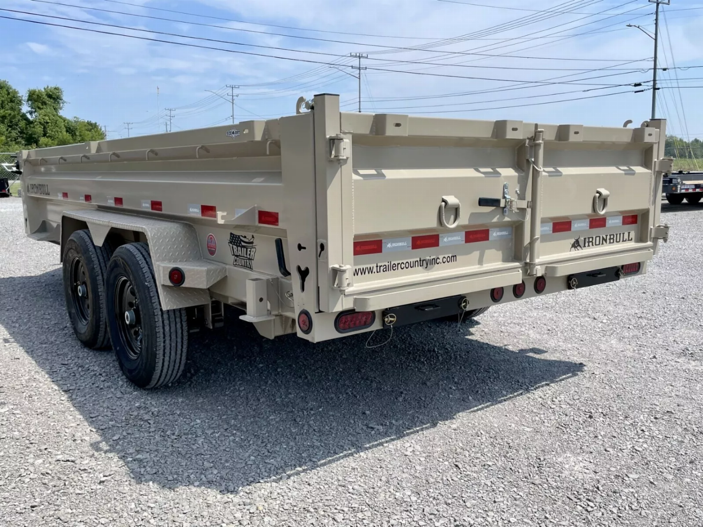 New 2026 New 7' x 16' Iron Bull Scissor Hoist Hydraulic Dump Trailer