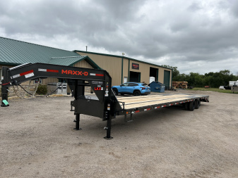 New 2026 MAXX-D LKX 40' Flatbed Trailer