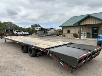 New 2026 MAXX-D LKX 40' Flatbed Trailer