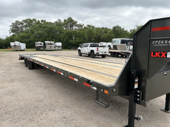 New 2026 MAXX-D LKX 40' Flatbed Trailer