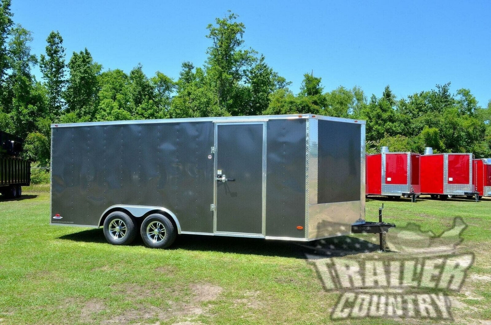 New 2026 New Model 8.5x18 Tandem Axle, Enclosed Car Hauler Cargo Race Toy Hauler