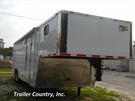 New 2026 Brand New 8.5x24 + 8' RISER Tandem Axle, Enclosed Gooseneck Cargo Trailer