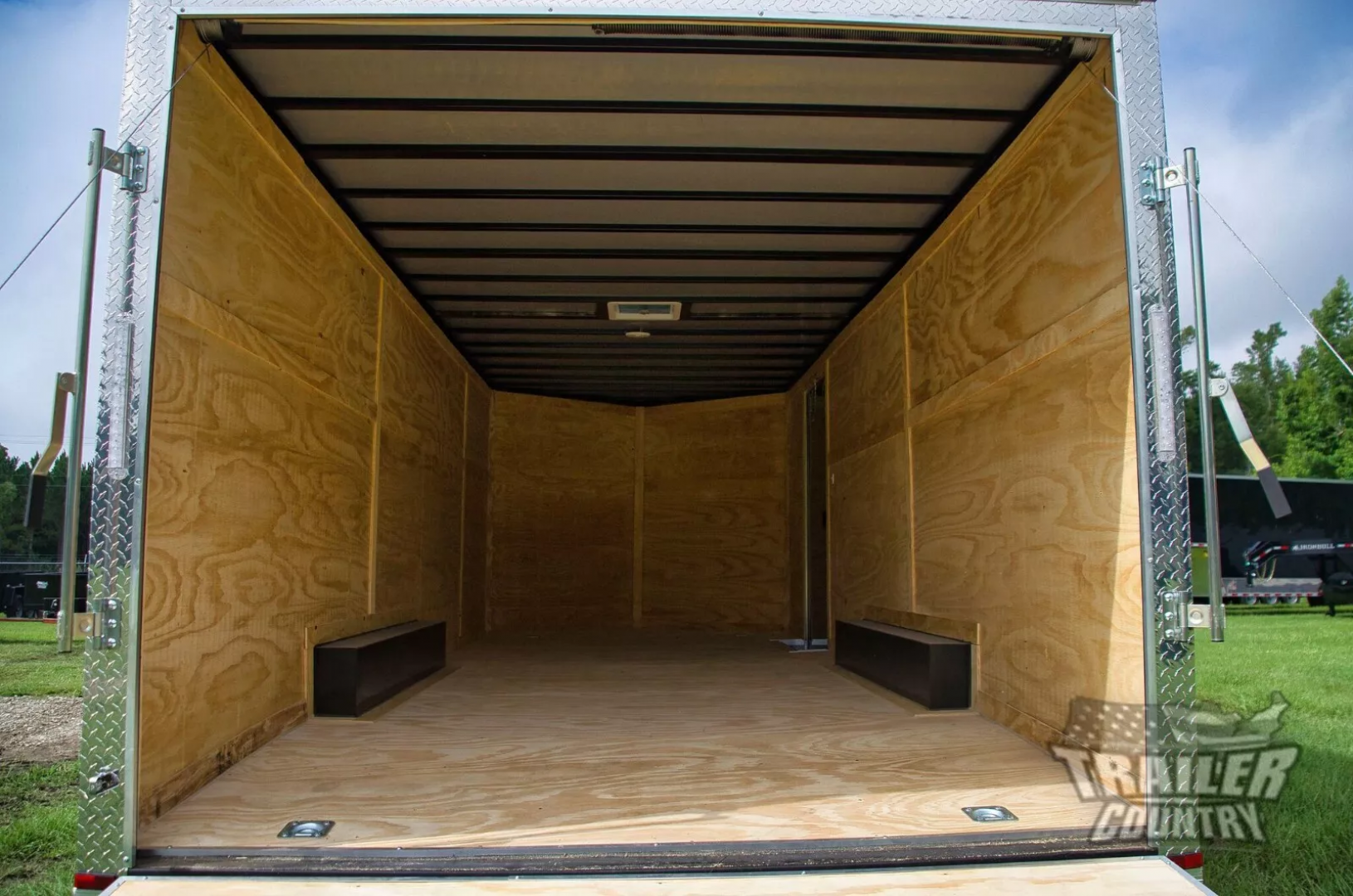 New NEW 8.5x20 Tandem Axle, Enclosed Car Hauler Trailer w/3,500 Axles **HOT SELLER**