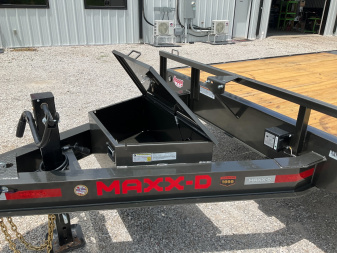 New 2026 MAXX-D 102”x20’ BP Deckover Flatbed – DOX