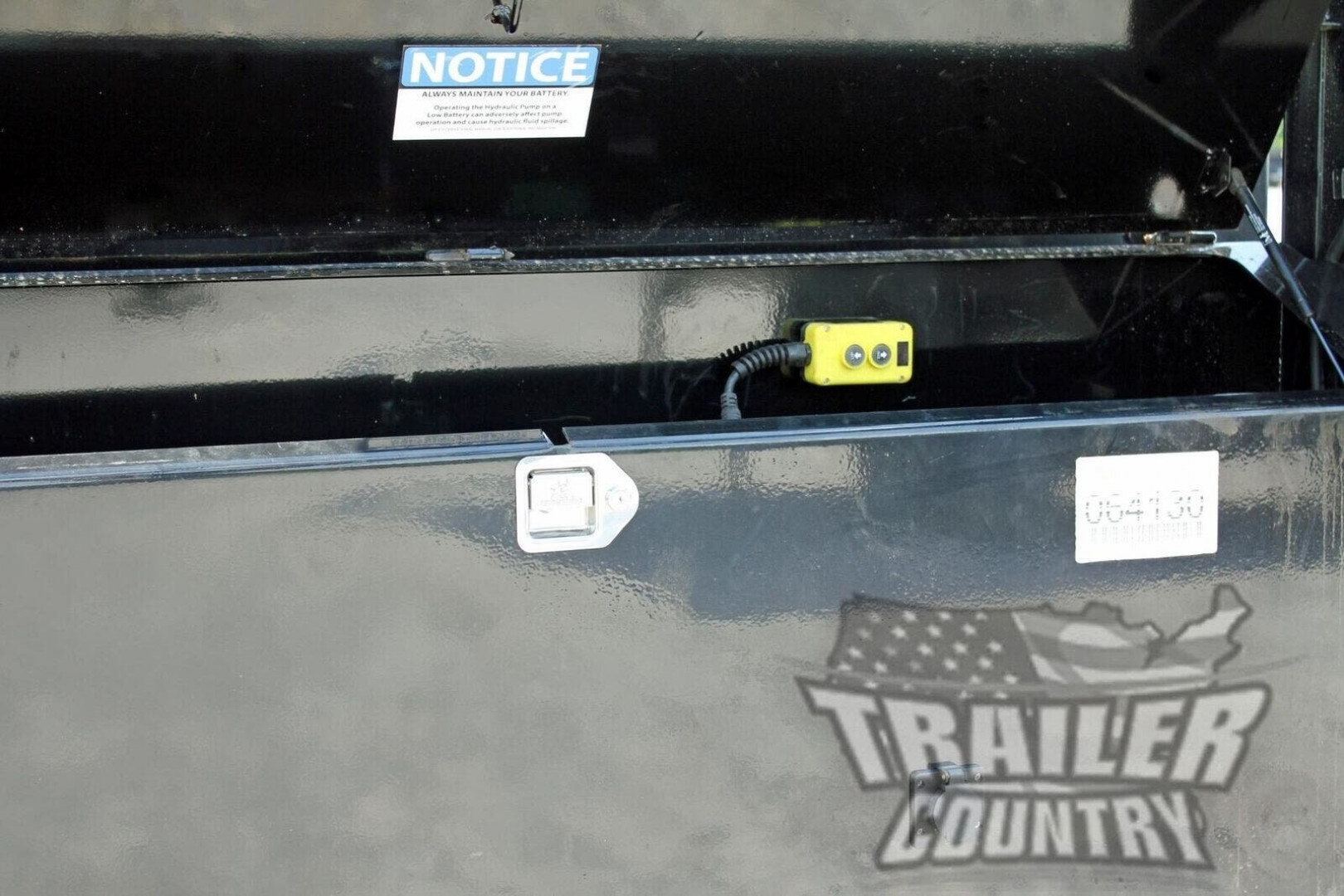 New Brand New Model 7'x16' Tandem Axle, Gooseneck, Scissor Hoist Hydraulic Dump